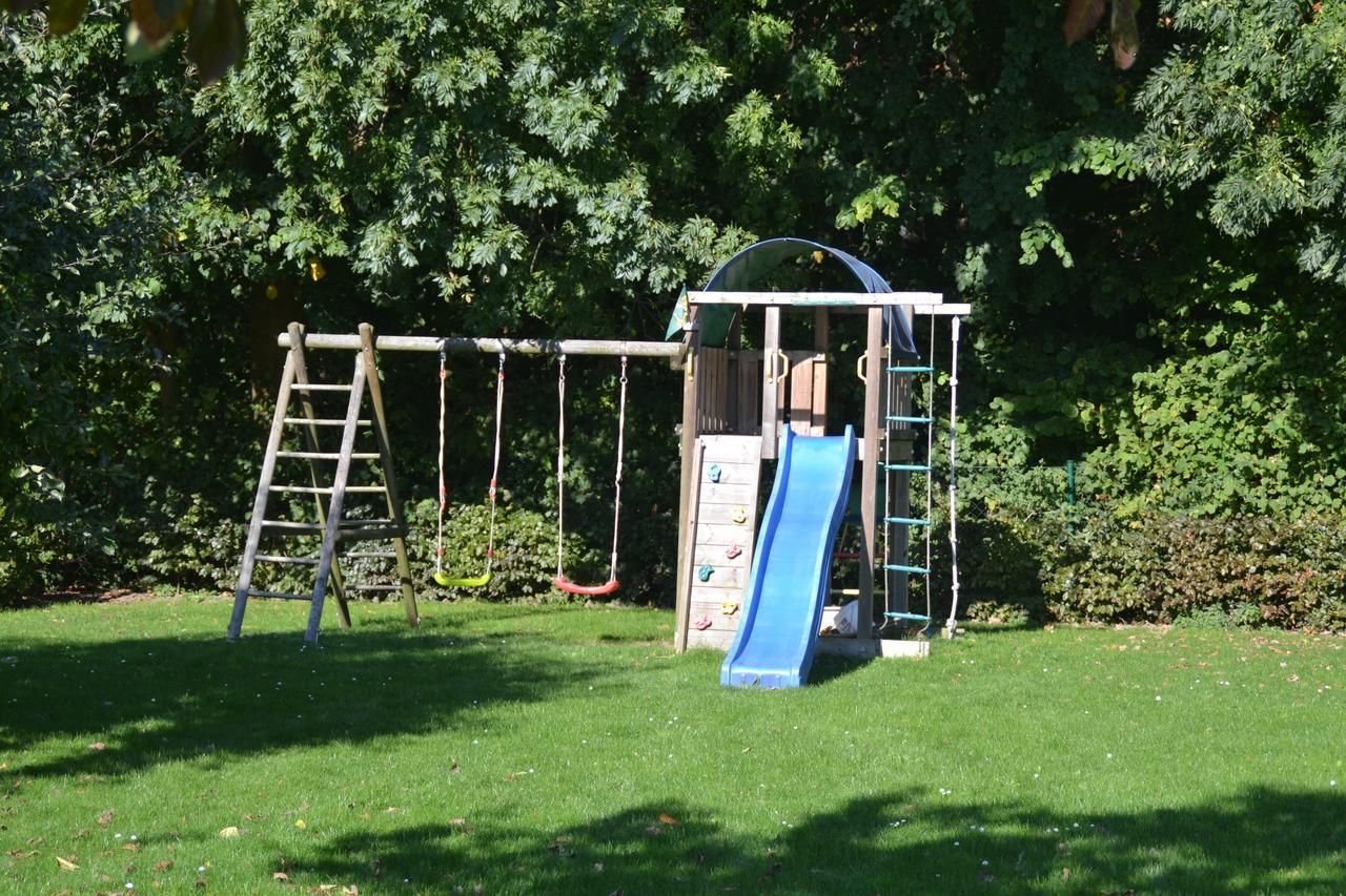 Ferienwohnung 2 Bei Familie Saupe Schaprode Zewnętrze zdjęcie